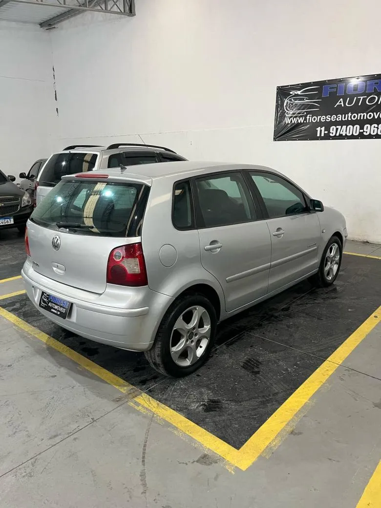VW - VolksWagen - Polo 1.6 Mi/S.Ouro 1.6 Mi Tot.Flex 8V 5p  Gasolina
