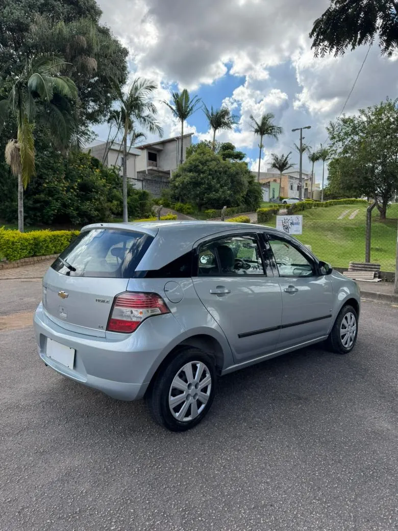 GM - Chevrolet - AGILE LT 1.4 MPFI 8V FlexPower 5p