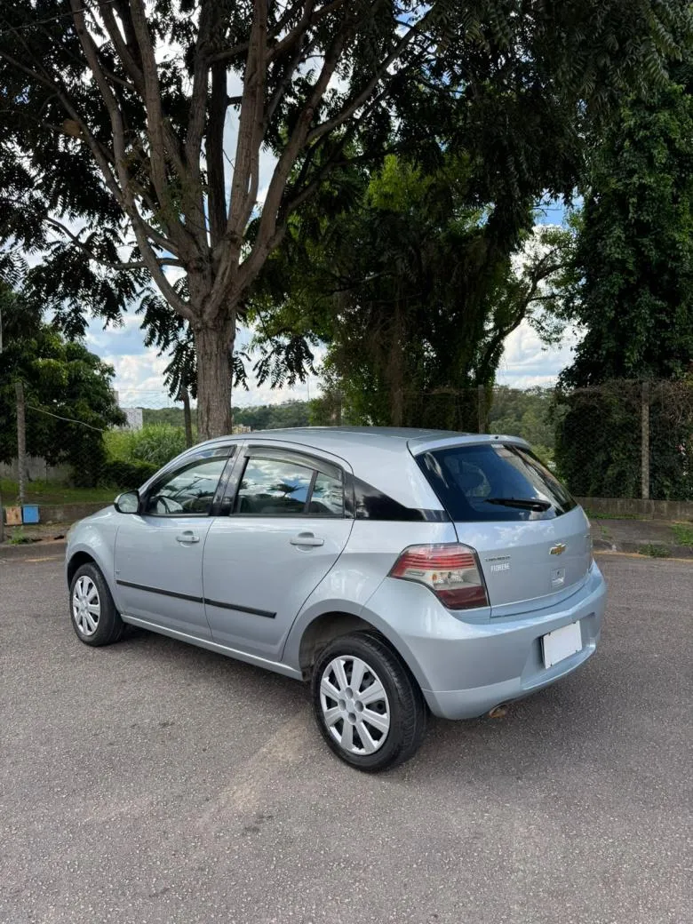 GM - Chevrolet - AGILE LT 1.4 MPFI 8V FlexPower 5p