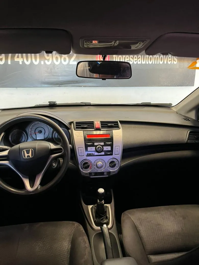 Honda - CITY Sedan LX 1.5 Flex 16V 4p Mec.