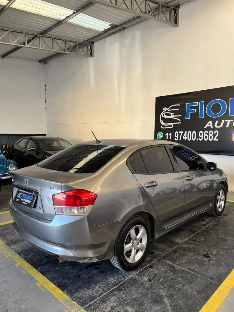 Honda - CITY Sedan LX 1.5 Flex 16V 4p Mec.