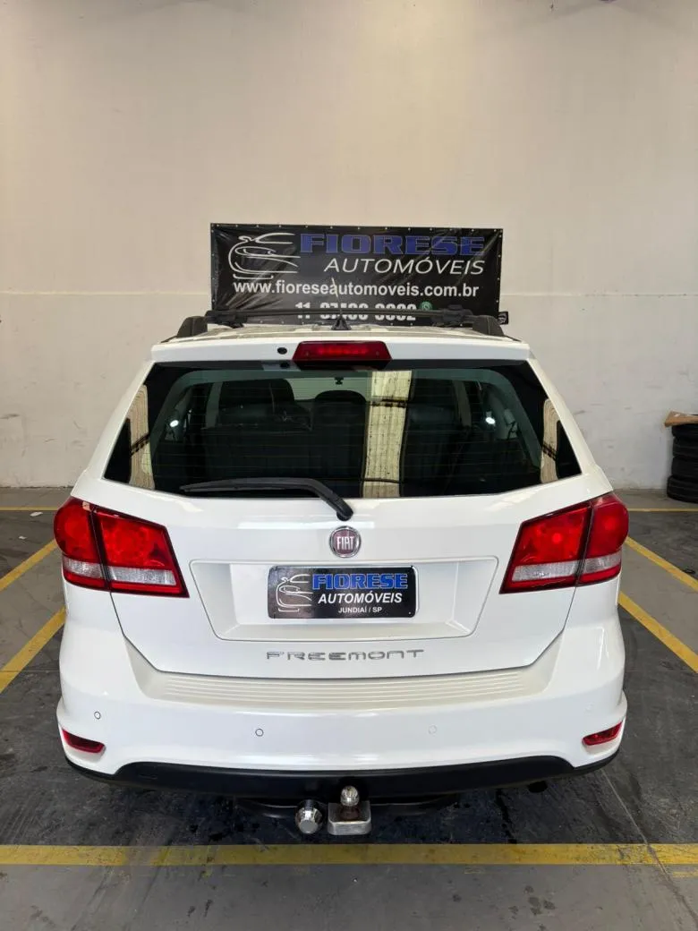 Fiat - FREEMONT 2.4 16V 5p Aut. Gasolina