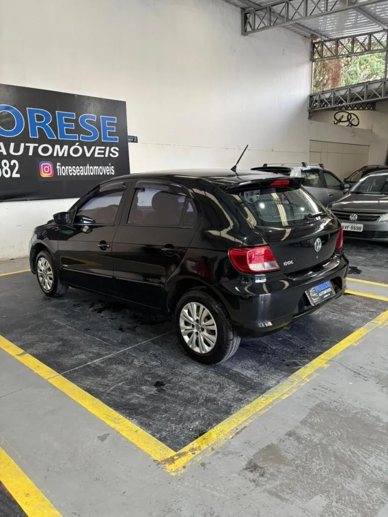 VW - VolksWagen - Gol (novo) 1.0 Mi Total Flex 8V 4p  Gasolina