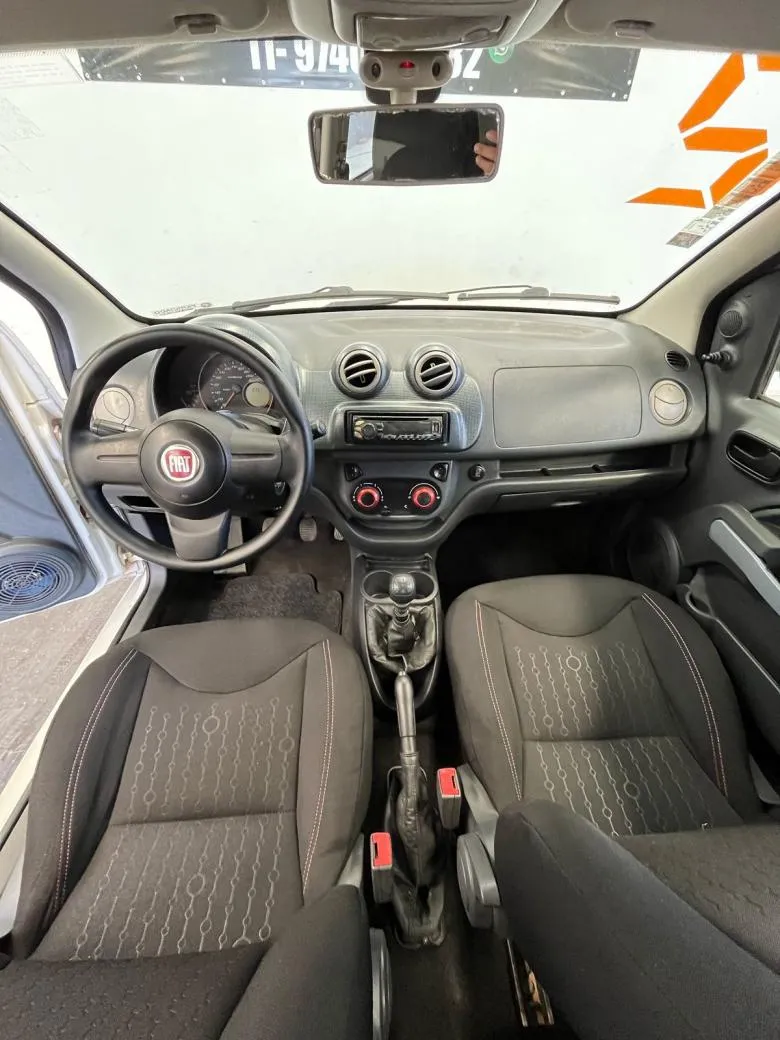 Fiat - UNO SPORTING 1.4 EVO Fire Flex 8V 2p Gasolina