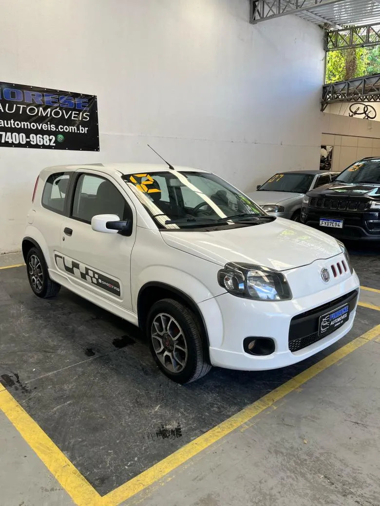 Fiat - UNO SPORTING 1.4 EVO Fire Flex 8V 2p Gasolina