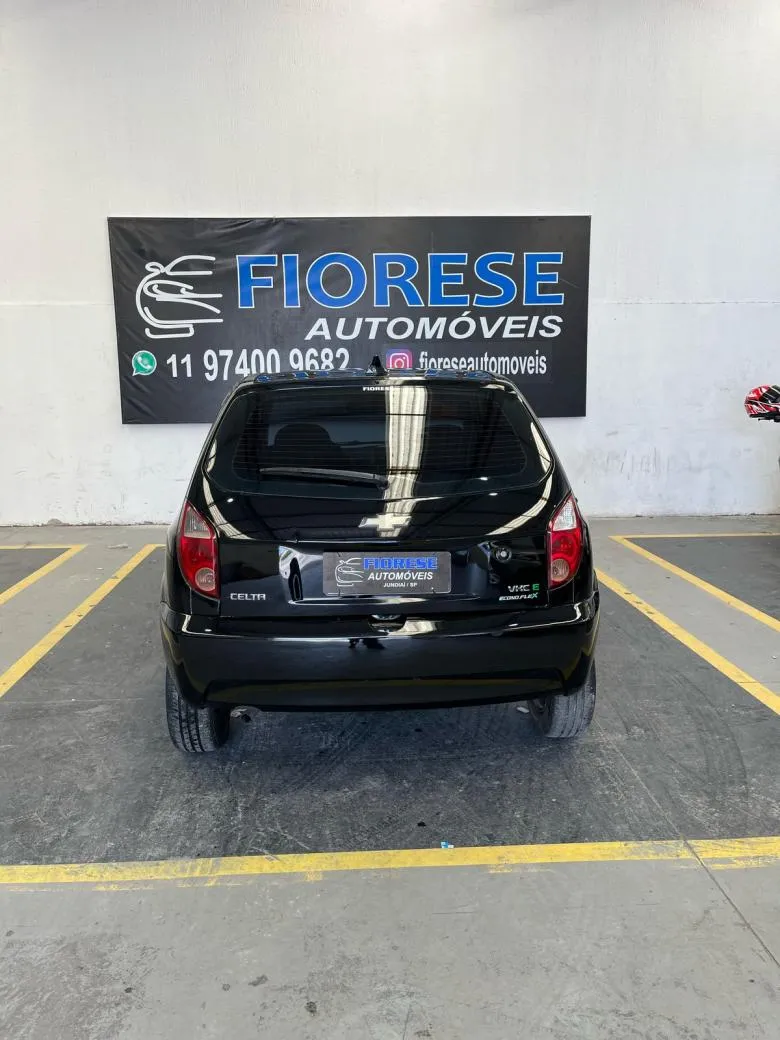 GM - Chevrolet - Celta Spirit/ LT 1.0 MPFI 8V FlexP. 5p Gasolina