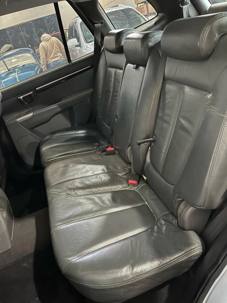Hyundai - Santa Fe GLS 3.5 V6 4x4 Tiptronic  Gasolina