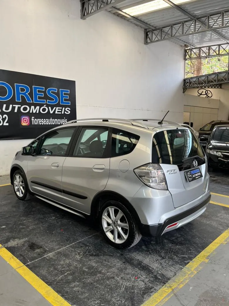 Honda - Fit Twist 1.5 Flex 16V 5p Aut.