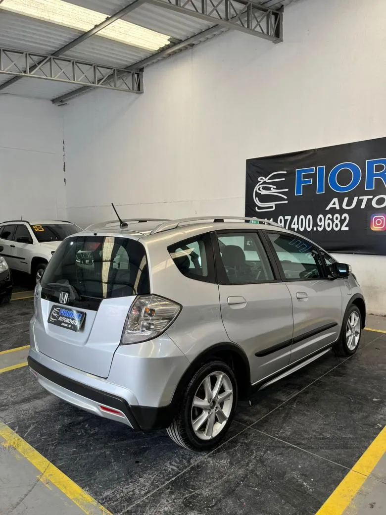 Honda - Fit Twist 1.5 Flex 16V 5p Aut.