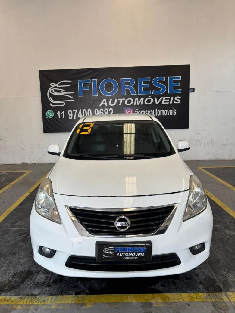 Nissan - VERSA SL 1.6 16V Flex Fuel Mec 4p  Gasolina
