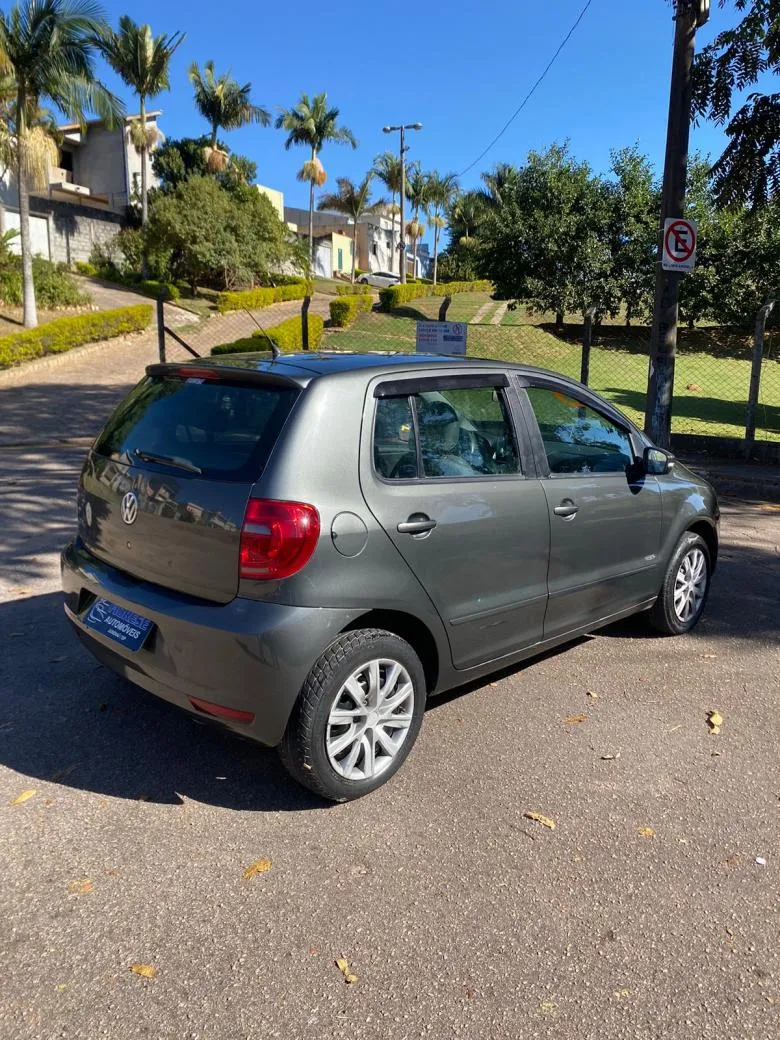 VW - VolksWagen - Fox 1.0 Mi Total Flex 8V 5p  Gasolina