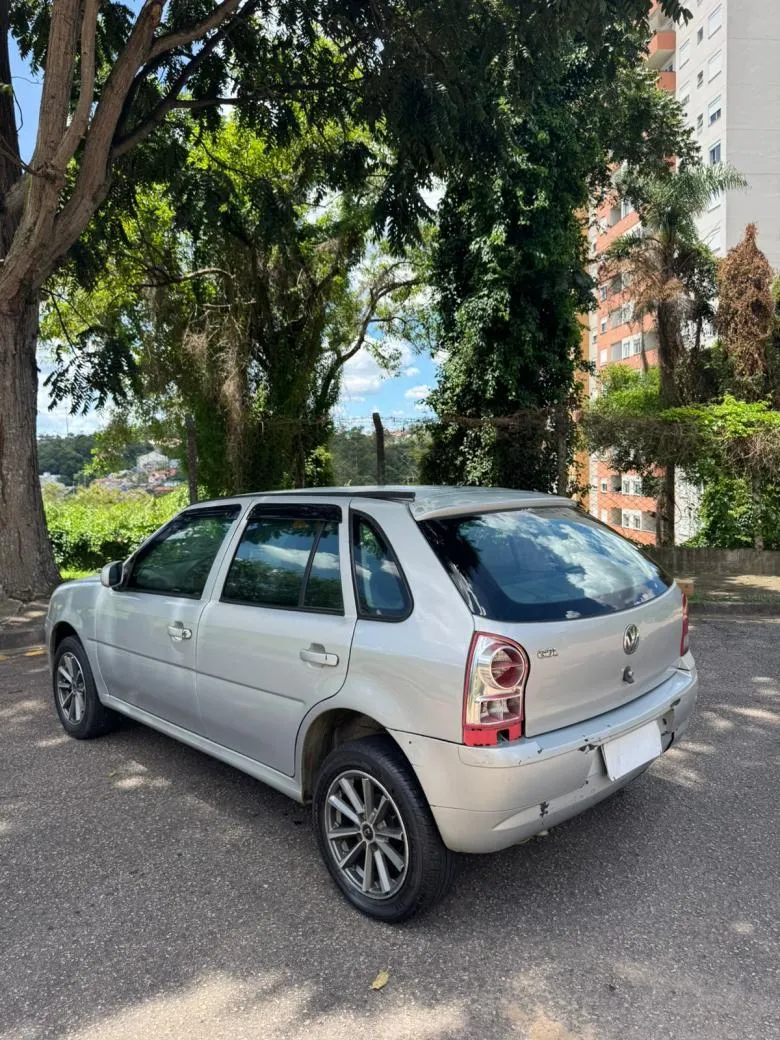 VW - VolksWagen - Gol (novo) 1.0 Mi Total Flex 8V 4p