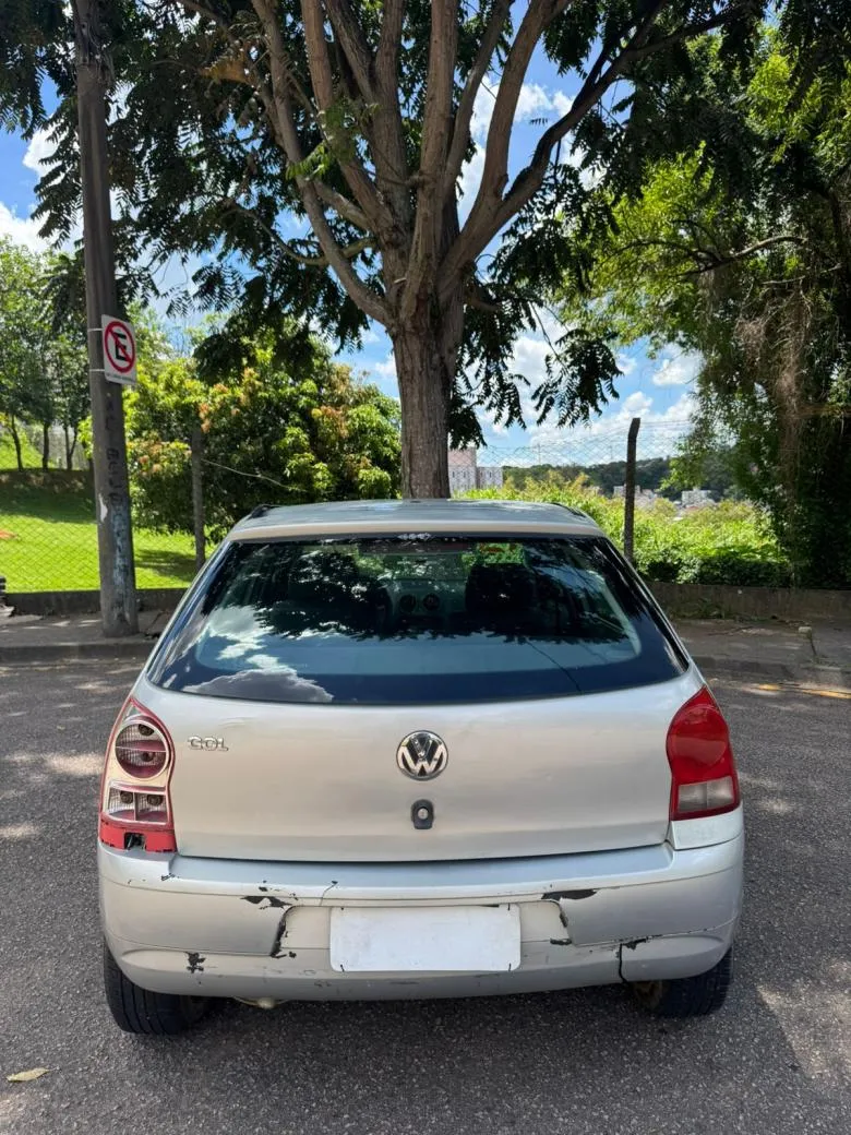 VW - VolksWagen - Gol (novo) 1.0 Mi Total Flex 8V 4p