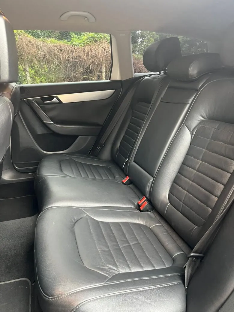 VW - VOLKSWAGEN - Passat Variant Turbo 2.0 FSI Tiptron. 5p Gasolina