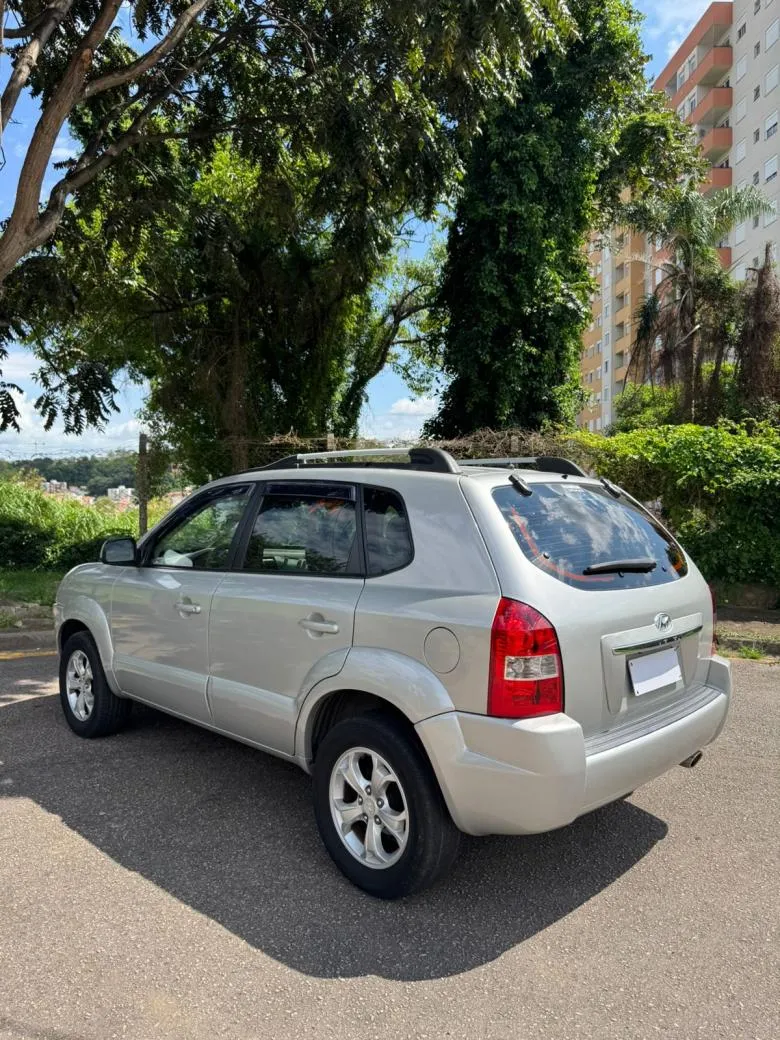 Hyundai - Tucson 2.0 16V Flex Aut.