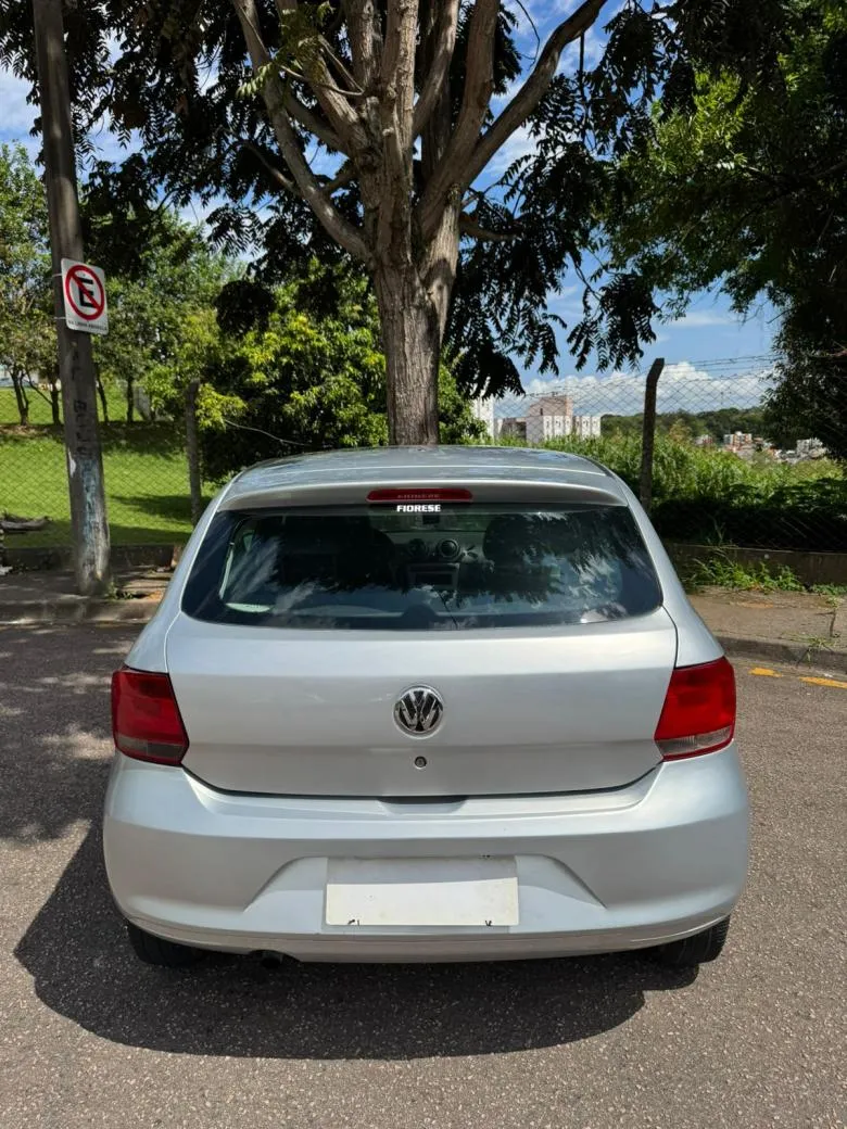 VW - VolksWagen - Gol (novo) 1.0 Mi Total Flex 8V 4p