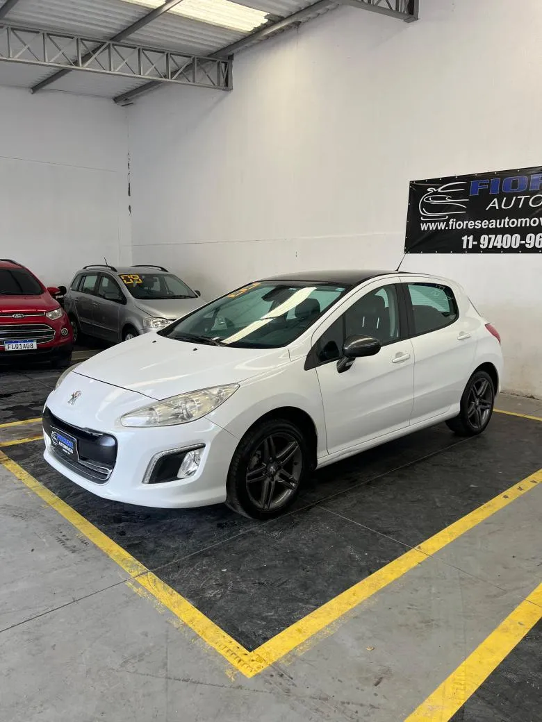 Peugeot - 308 Feline/Griffe 1.6 Turbo 16V 5p Aut.  Gasolina