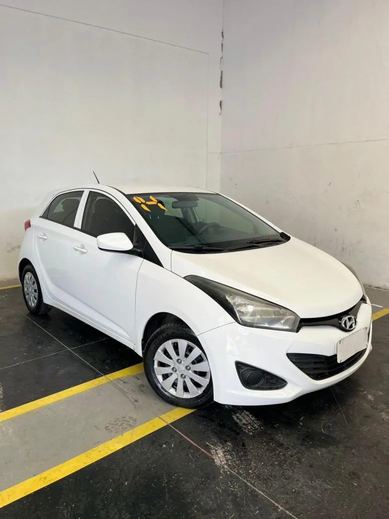 Hyundai - HB20S C.Plus/C.Style1.0 Flex 12V Mec. 4P