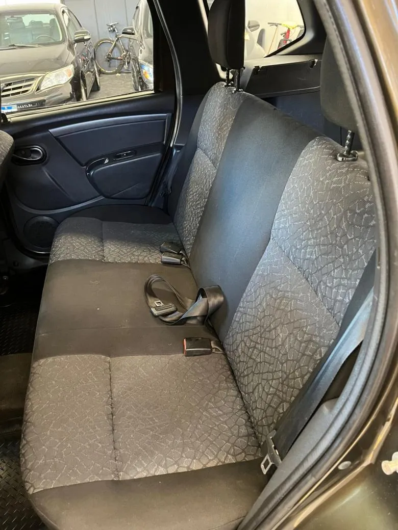 Renault - DUSTER 1.6 Hi-Flex 16V Mec.