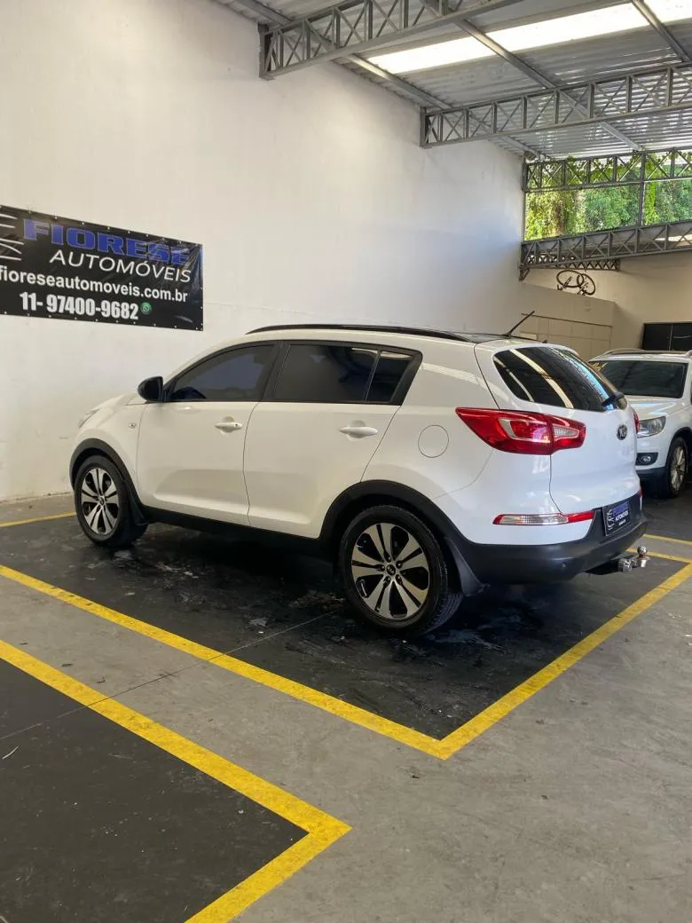 Kia Motors - Sportage LX 2.0 16V/ 2.0 16V Flex  Aut.  Gasolina