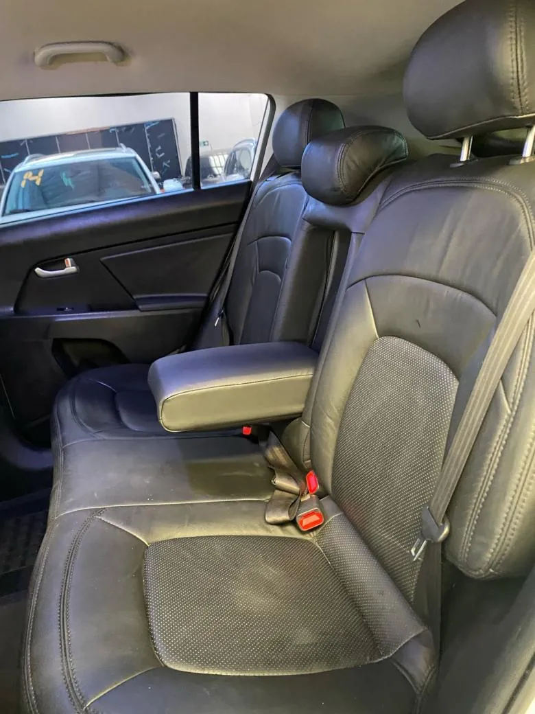 Kia Motors - Sportage LX 2.0 16V/ 2.0 16V Flex  Aut.  Gasolina