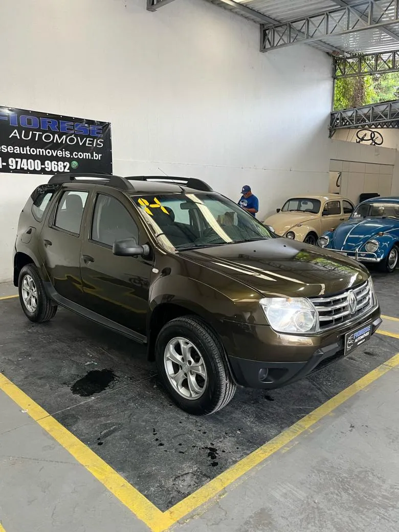 Renault - DUSTER 1.6 Hi-Flex 16V Mec  Gasolina