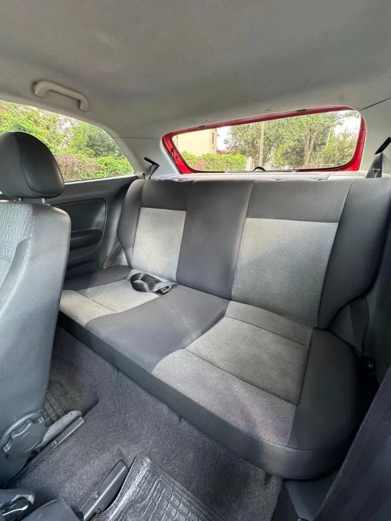 VW - VolksWagen - Gol (novo) 1.0 Mi Total Flex 8V 2p