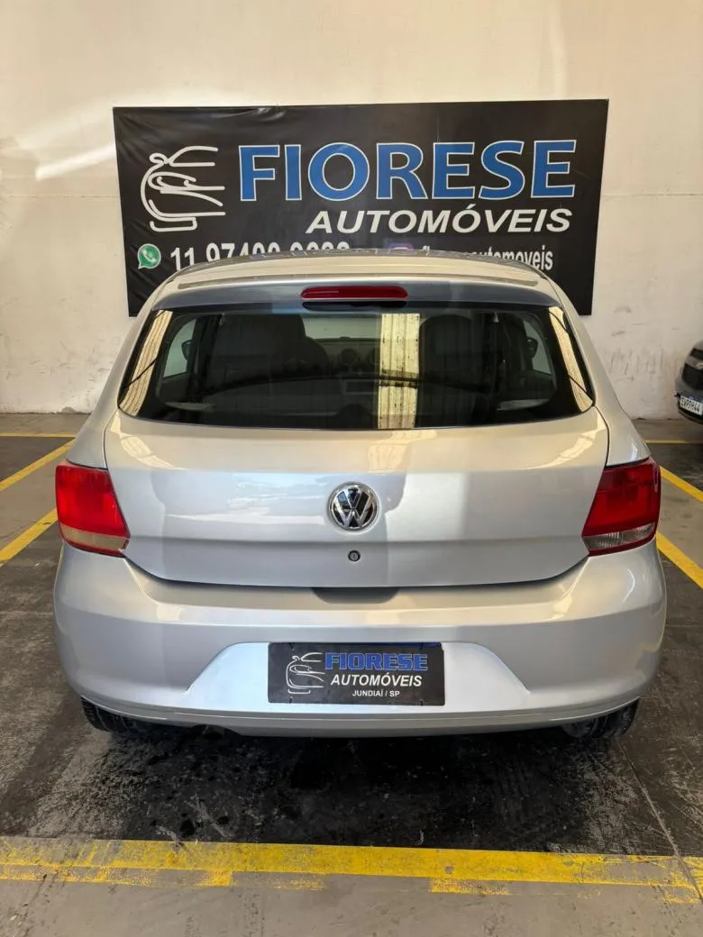 VW - VolksWagen - Gol (novo) 1.0 Mi Total Flex 8V 4p