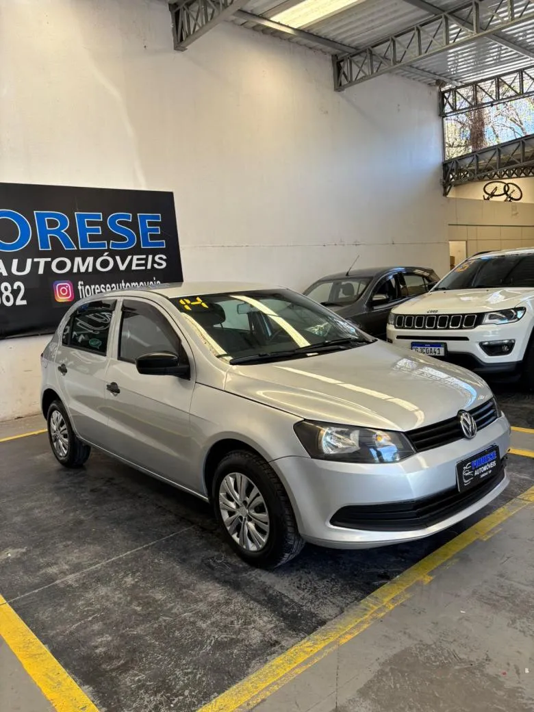 VW - VolksWagen - Gol (novo) 1.0 Mi Total Flex 8V 4p
