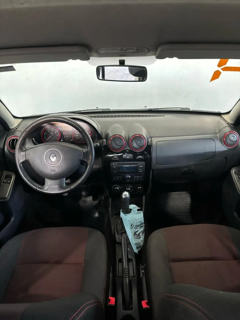 Renault - SANDERO STEPWAY Hi-Flex 1.6 8V 5p  Gasolina