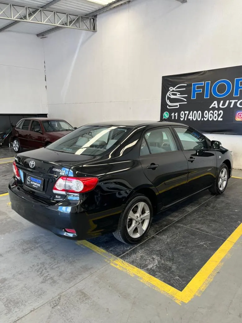 Toyota - Corolla XEi 2.0 Flex 16V Aut.