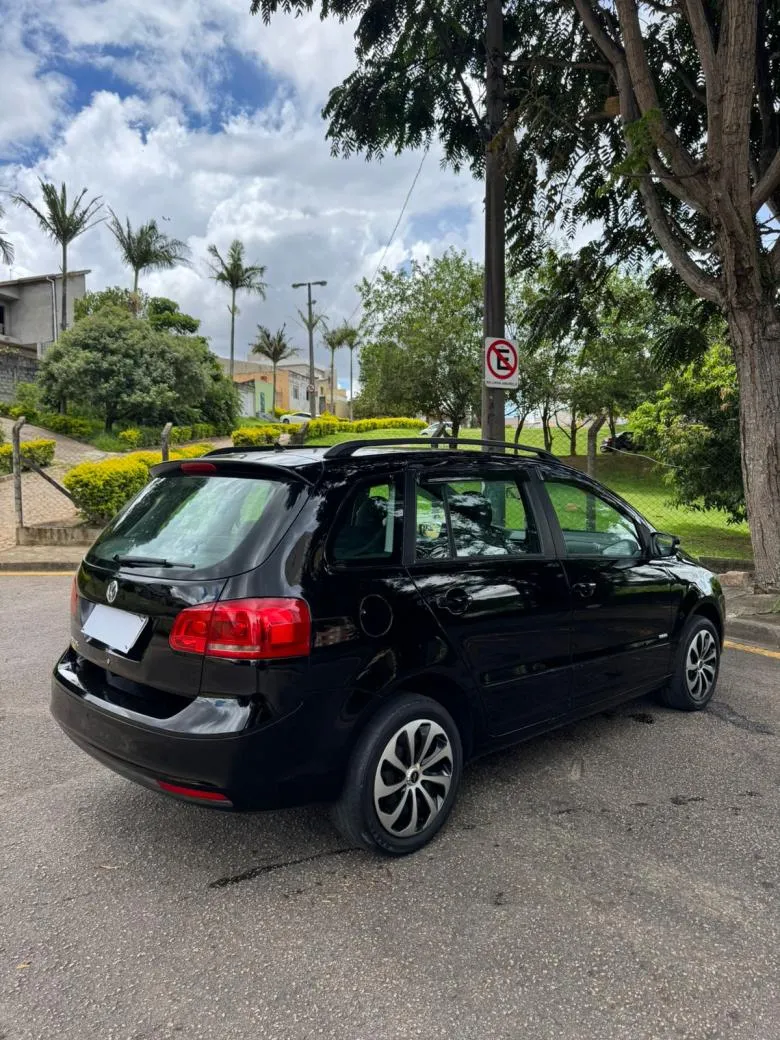 VW - VOLKSWAGEN - SPACEFOX 1.6/ 1.6 Trend Total Flex 8V 5p Gasolina