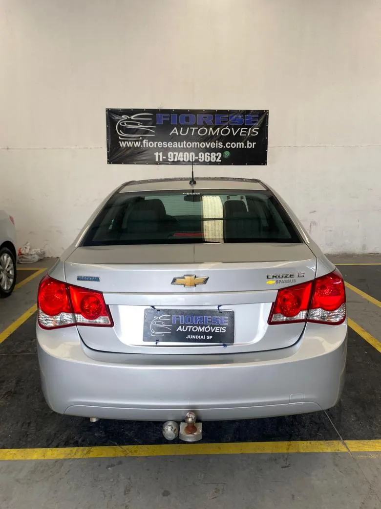 GM - Chevrolet - CRUZE LT 1.8 16V FlexPower 4p Aut.  Gasolina
