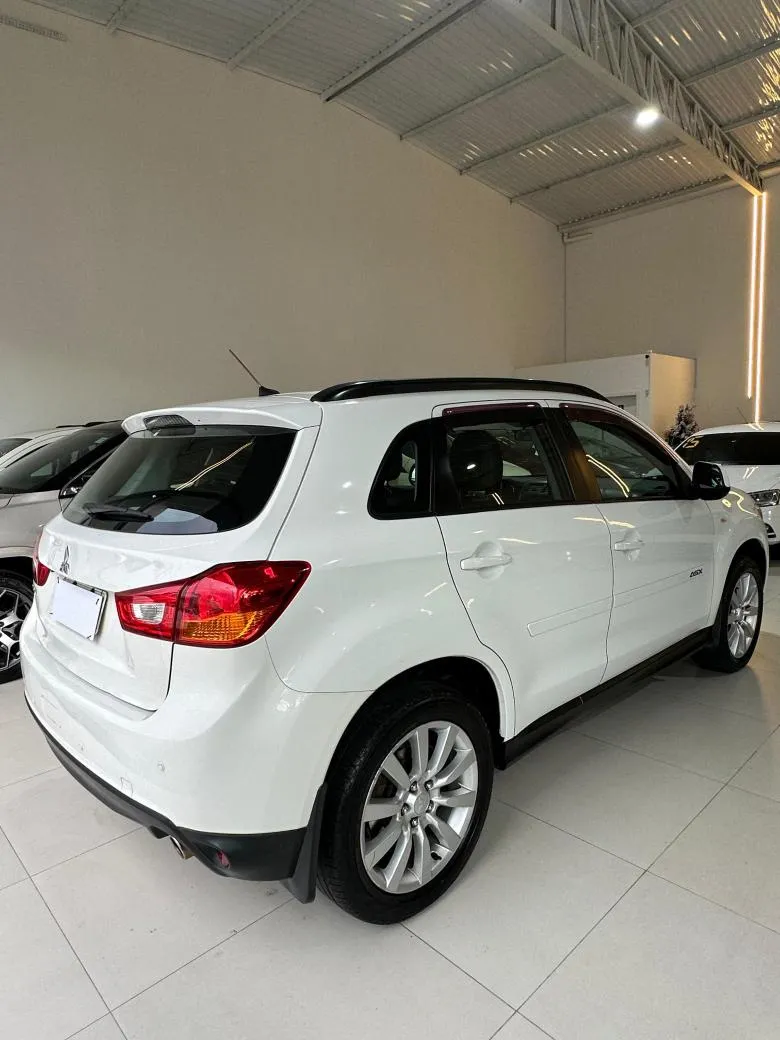 MITSUBISHI - ASX 2.0 16V 160cv Aut. Gasolina