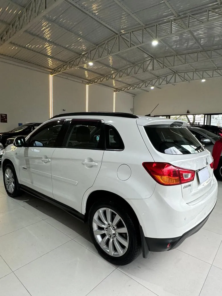 MITSUBISHI - ASX 2.0 16V 160cv Aut. Gasolina