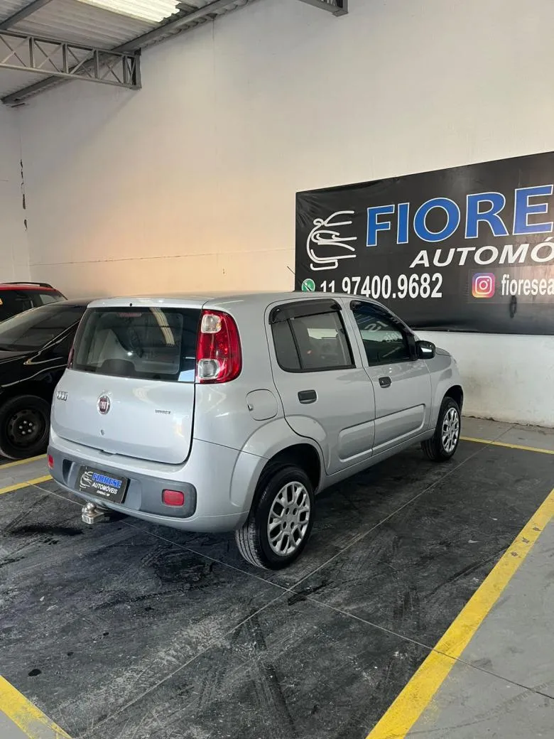 Fiat - UNO VIVACE 1.0 EVO Fire Flex 8V 5p  Gasolina