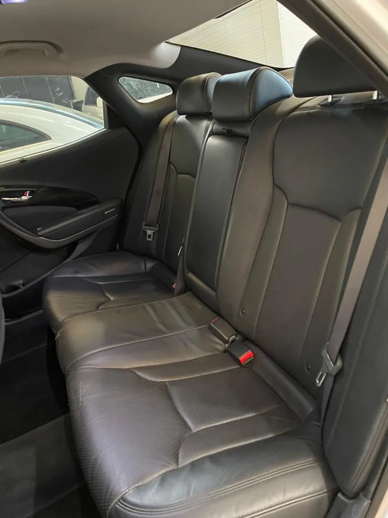 Hyundai - AZERA 3.0 V6 24V 4p Aut.  Gasolina