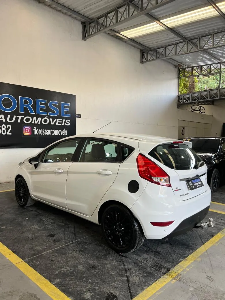 Ford - Fiesta TITANIUM 1.6 16V Flex Aut.  Gasolina