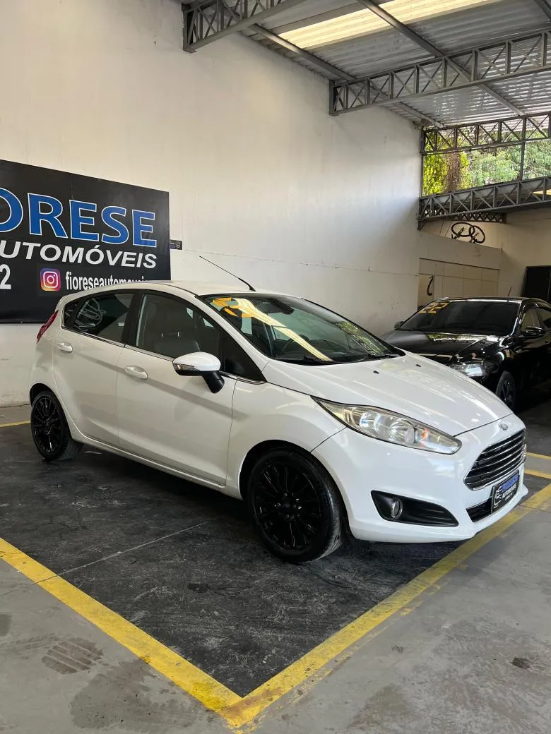 Ford - Fiesta TITANIUM 1.6 16V Flex Aut.  Gasolina