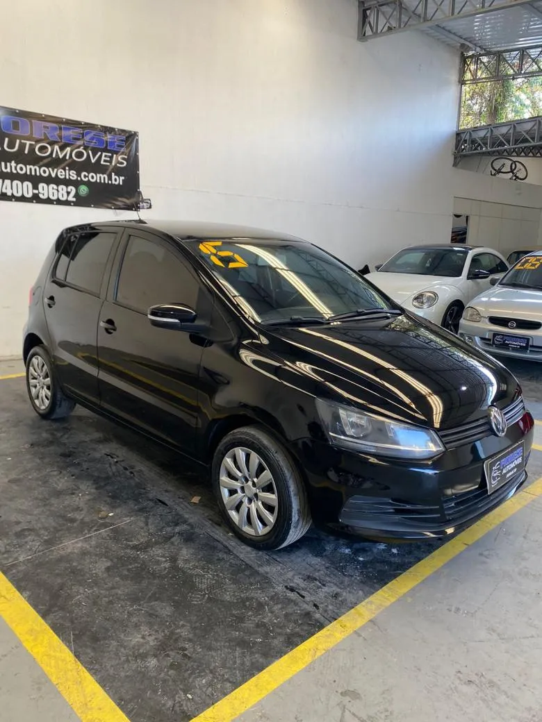 VW - VolksWagen - Fox Trendline 1.0 Flex 8V 5p  Gasolina