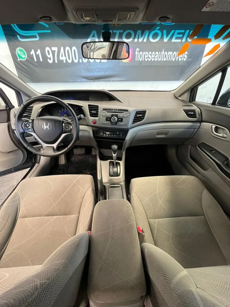 Honda - Civic Sedan LXS 1.8/1.8 Flex 16V Aut. 4p  Gasolina