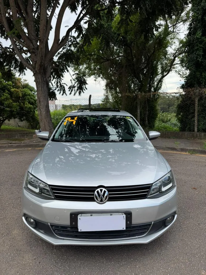 VW - VOLKSWAGEN - JETTA Highline 2.0 TSI 16V 4p Tiptronic Gasolina