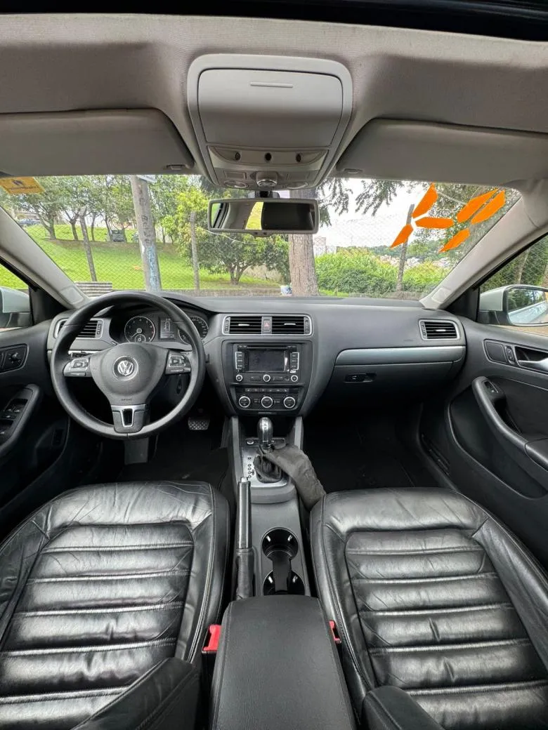 VW - VOLKSWAGEN - JETTA Highline 2.0 TSI 16V 4p Tiptronic Gasolina