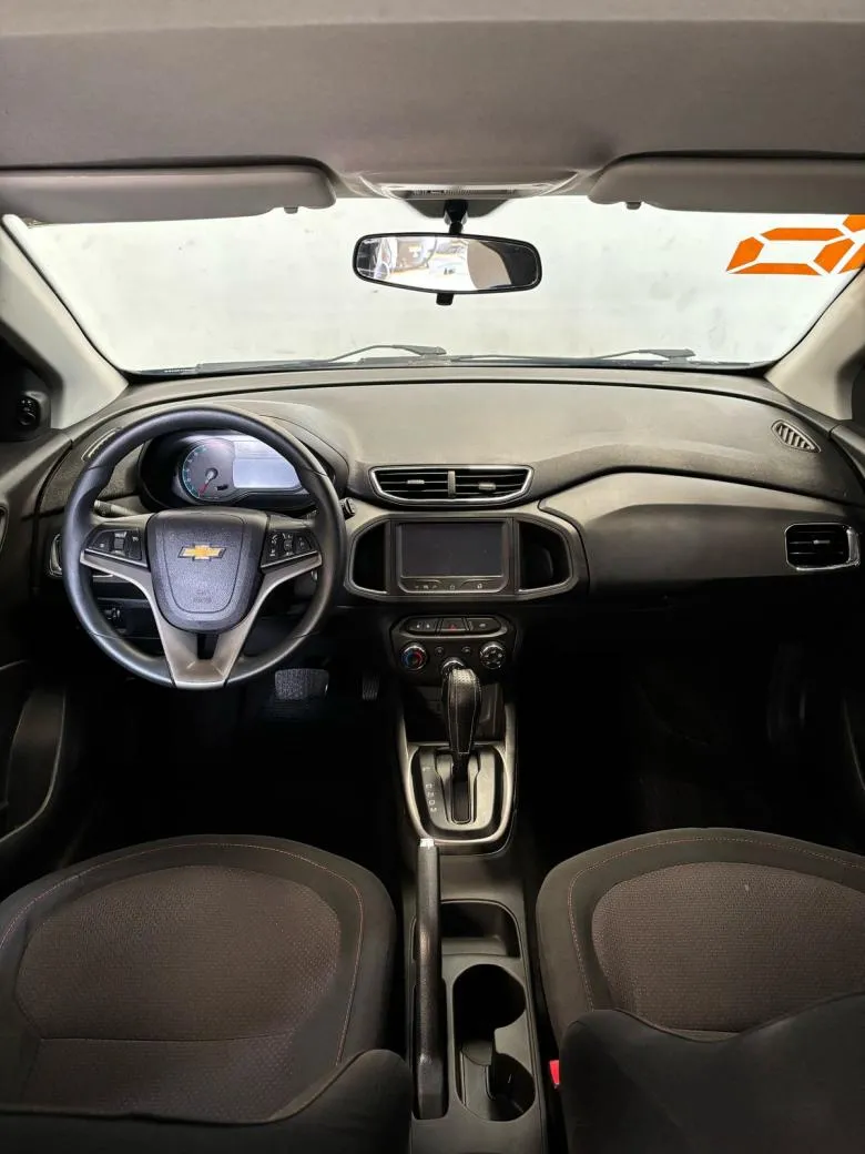 GM - Chevrolet - ONIX HATCH LTZ 1.4 8V FlexPower 5p Aut.  Gasolina