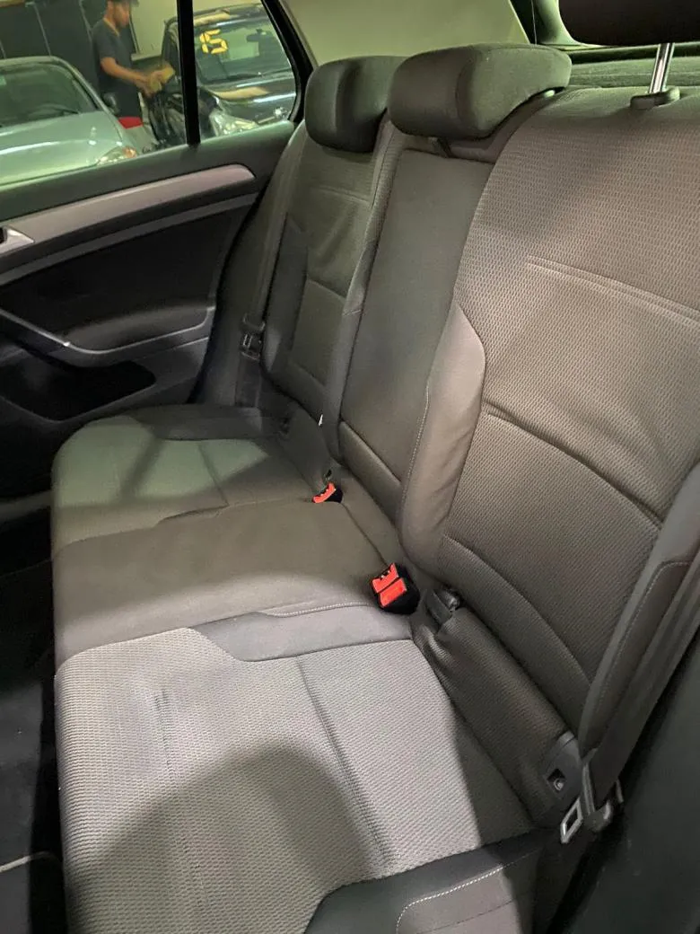 VW - VolksWagen - Golf Comfortline 1.4 TSI 140cv Aut.  Gasolina
