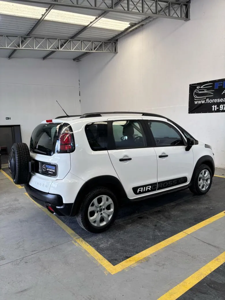 CitroËn - AIRCROSS Feel 1.6 Flex 16V 5p Mec.  Gasolina