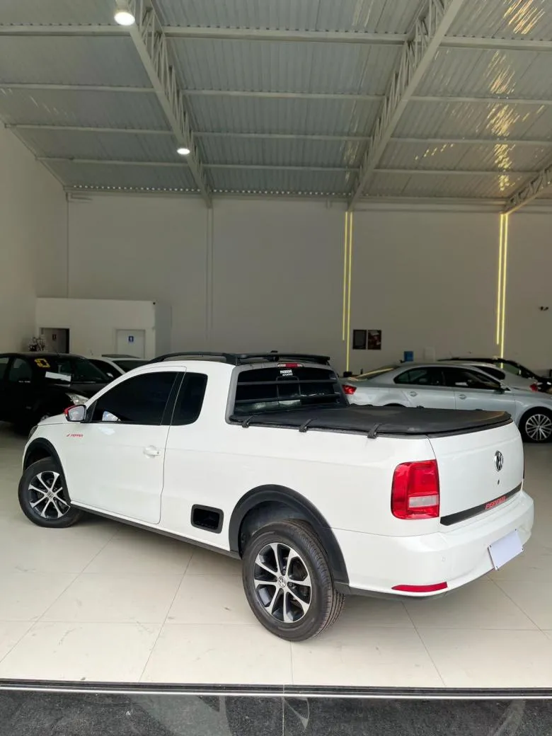 VW - VolksWagen - Saveiro Pepper 1.6 Flex 8V CD