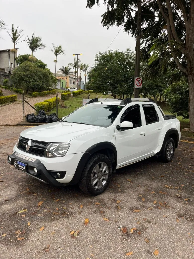 DUSTER OROCH Dyna.