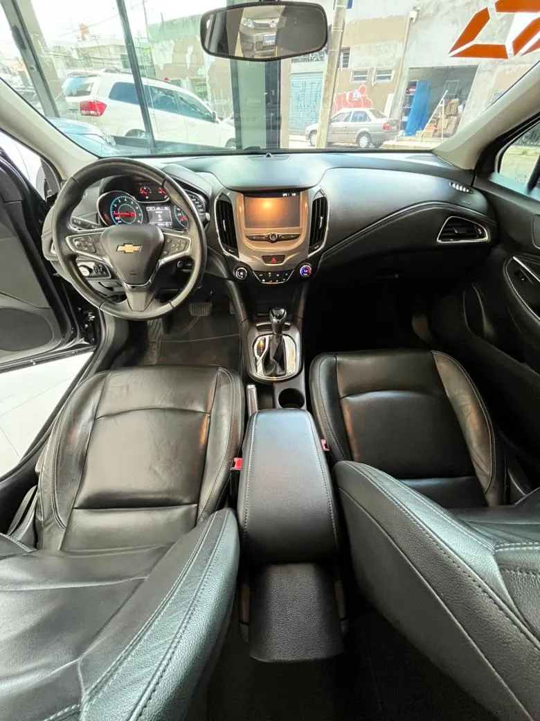 GM - Chevrolet - CRUZE LT 1.4 16V Turbo Flex 4p Aut.