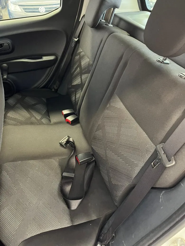 Fiat - MOBI Easy 1.0 Fire Flex 5p.  Gasolina